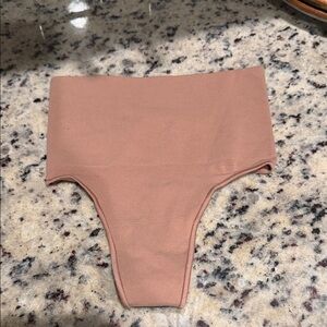 SKIMS High-Waisted Tan Thong
